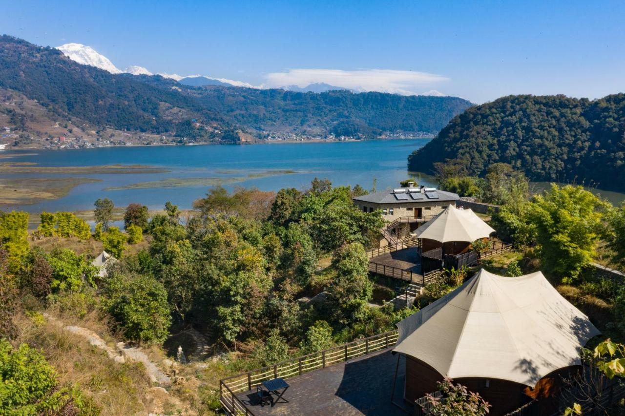 The Pavilions Himalayas Lake View Покхара Екстер'єр фото