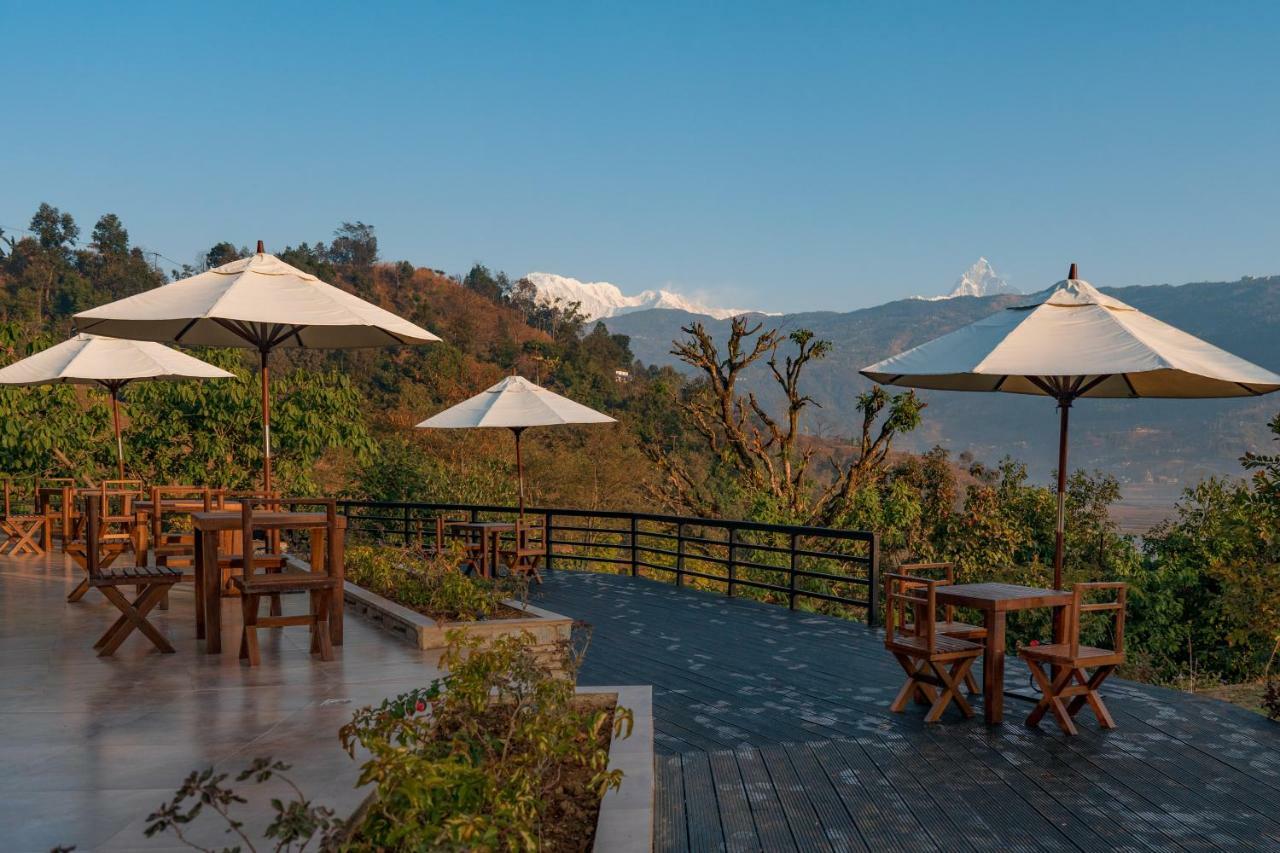 The Pavilions Himalayas Lake View Покхара Екстер'єр фото