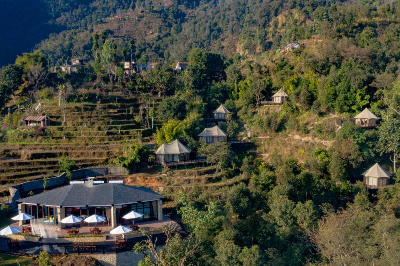 The Pavilions Himalayas Lake View Покхара Екстер'єр фото